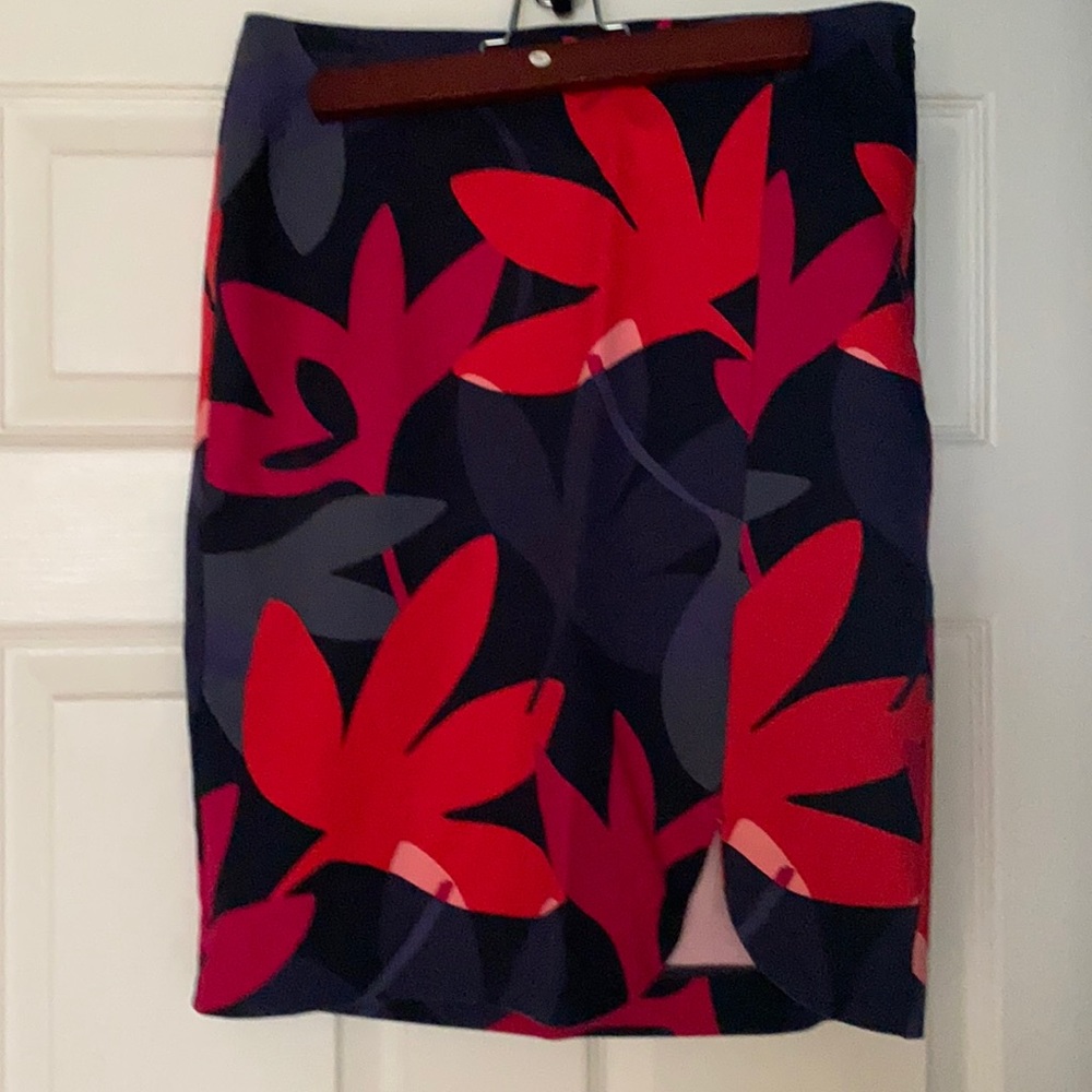Floral Loft pencil skirt size 6